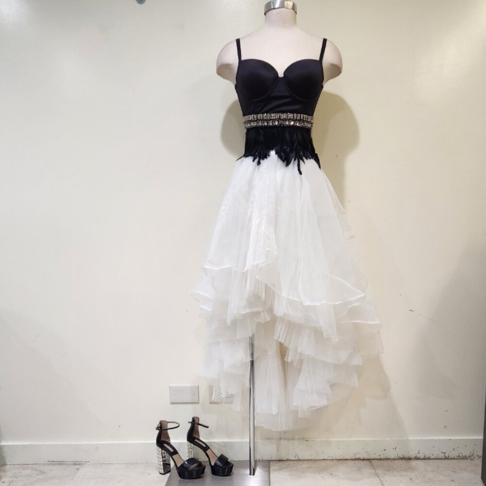 💋BOMBSHELL!💋 GRACIA WHITE HIGH-LOW LAYERED RUFFLED PLEATED TULLE & MESH SKIRT - Picture 8 of 16
